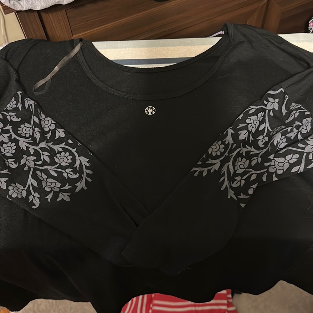 Asymmetrical sports T-Shirt
